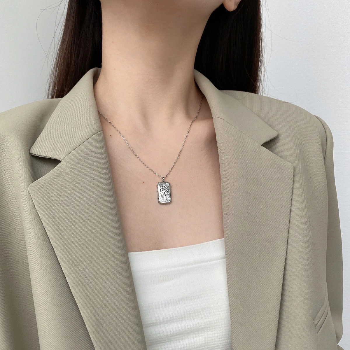 DY190160-S-W-NA icebella trends